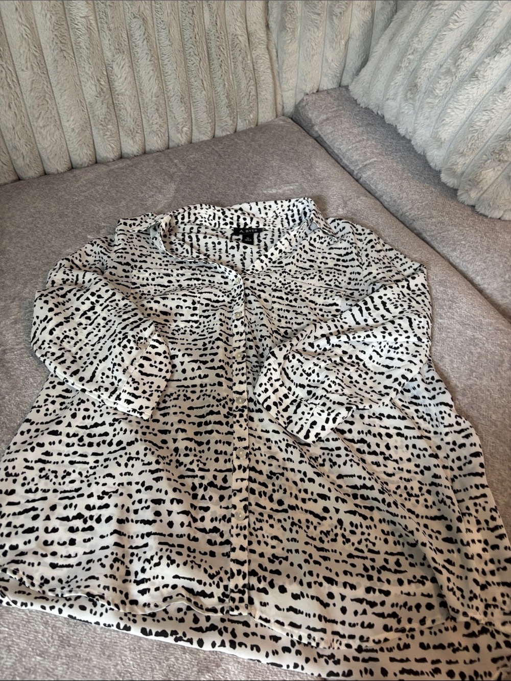 Black & White Printed Women’s Button-Up Shirt